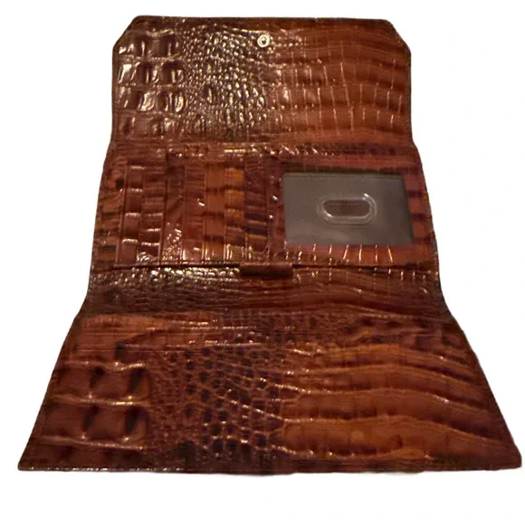 Brahmin Cordelia Pecan Melbourne Rich Brown Embossed Wallet - Picture 2 of 15